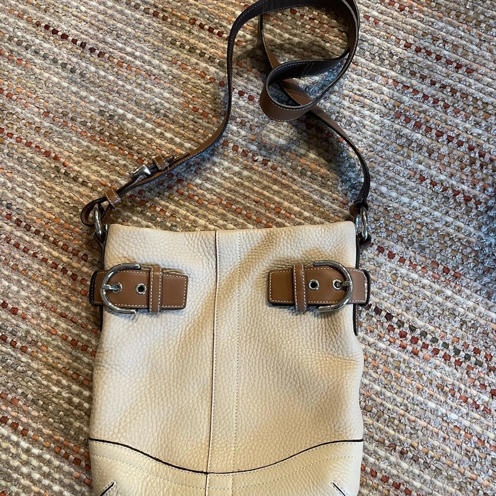 Coach Cream and Brown Leather Shoulder Bag
